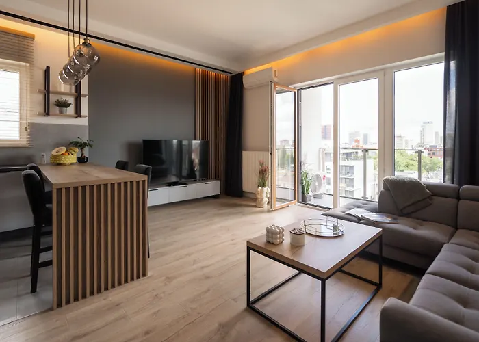 Lumina Near Pasaz Lodzki Apartment *