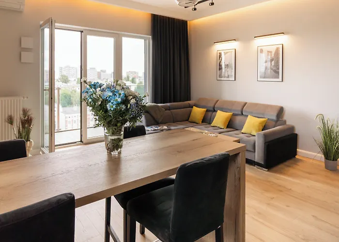 Lumina Near Pasaz Lodzki Appartamento