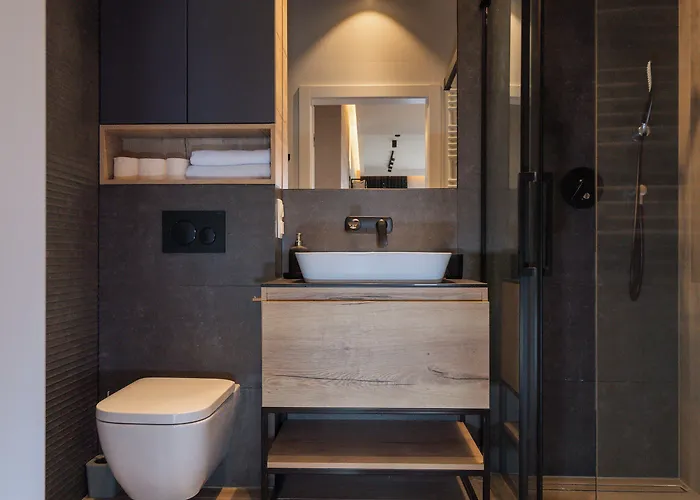 Lumina Near Pasaz Lodzki * Łódź