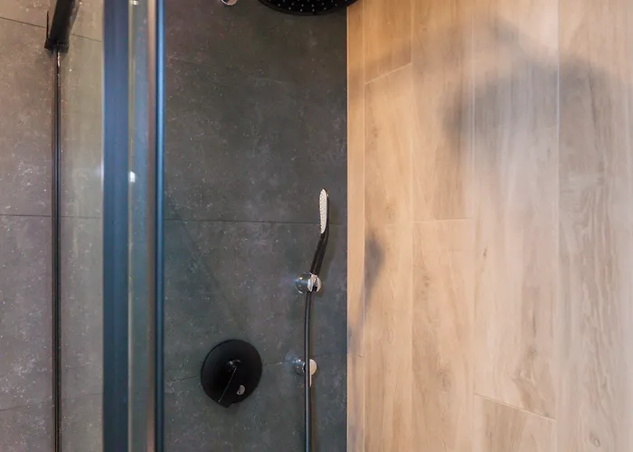 Lumina Near Pasaż łódzki * Łódź